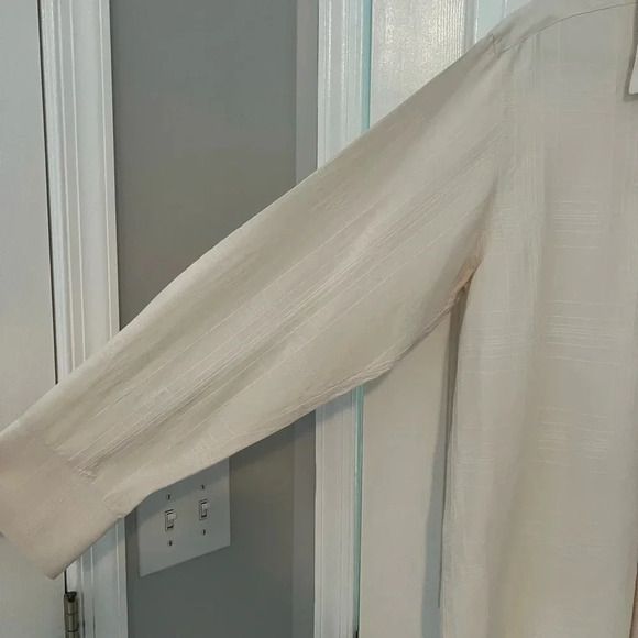 Tommy Bahama Button Down Shirt - Picture 4 of 5